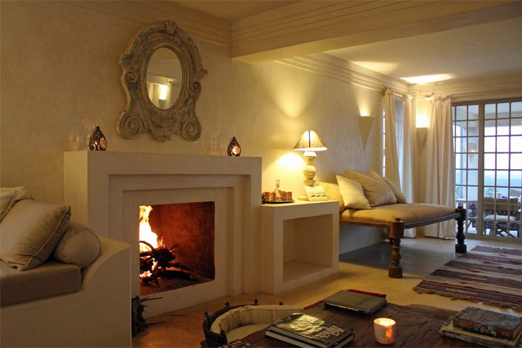 Olmaroroi House, Ngong